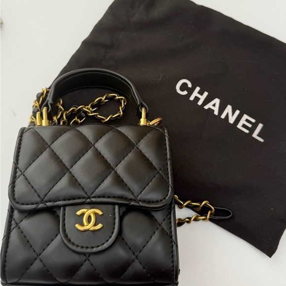 Chanel Beauty Makeup Black&Gold VIP gift clutch bag - Picture 1 of 9